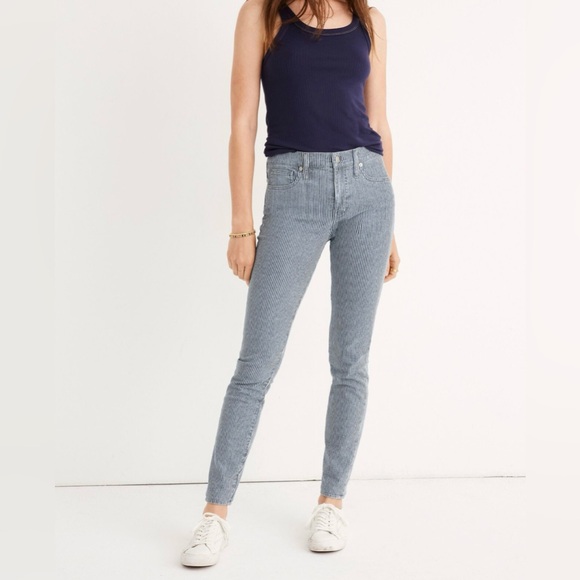 Madewell 9” Mid-Rise Skinny Jean in Piper Stripe - Picture 1 of 10